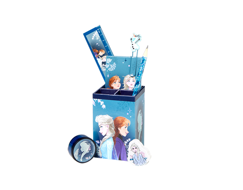 Gefüllter Stiftebecher